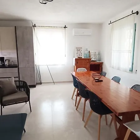 Casa Bougainvillea Βίλα San Teodoro (Sardinia)